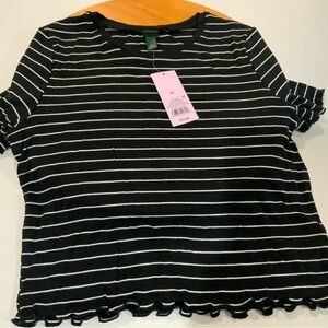 Wild Fable Women’s Black White Striped Crop Tee XL